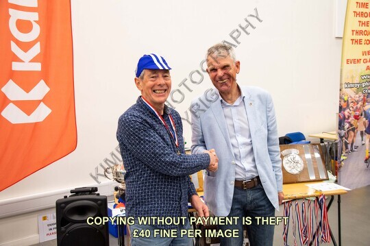 A-Presentation-3247-1104